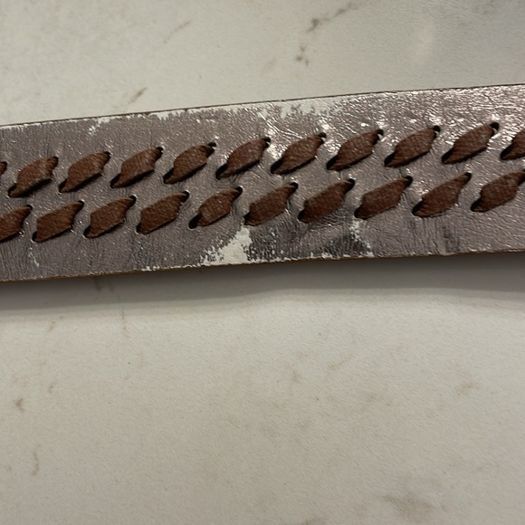 193. Michael Kors faux leather belt with silver MK lock detail on buckle - Picture 7 of 9